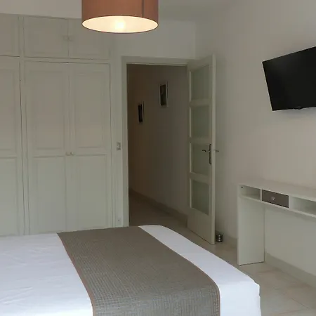 Apartment Lovely Renovated 5pax In The Heart Of Cannes