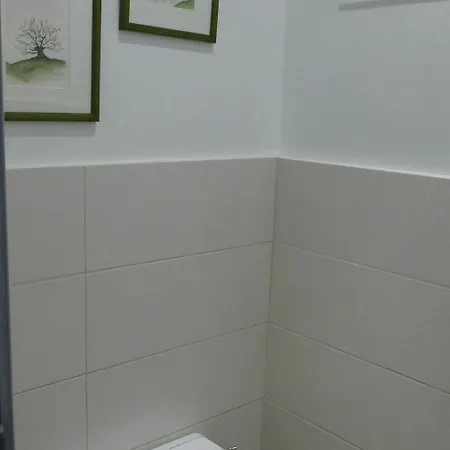 Apartment Lovely Renovated 5pax In The Heart Of *