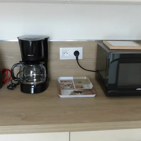 Lovely Renovated 5pax In The Heart Of