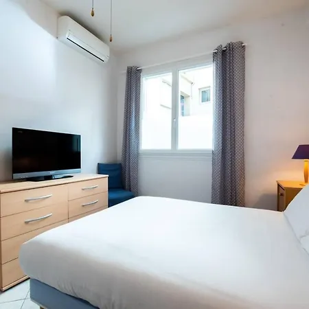 Lovely Renovated 5pax In The Heart Of