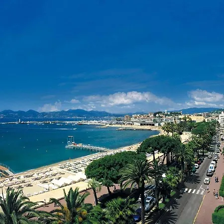 Lovely Renovated 5pax In The Heart Of Cannes